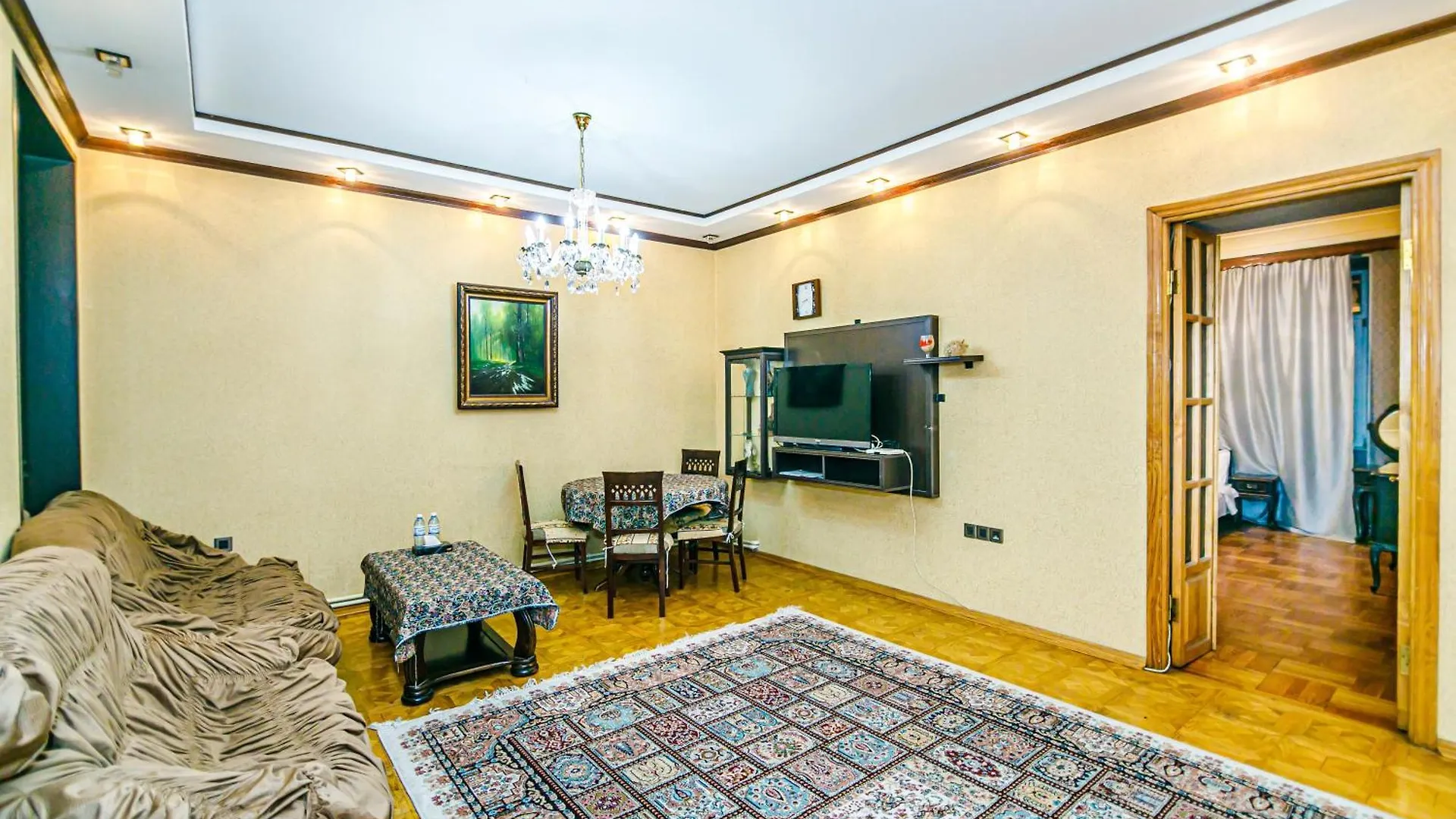 Monolit Apartment Bakoe