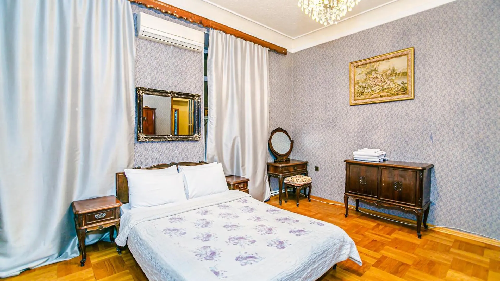 Monolit Apartment Bakoe 0*,